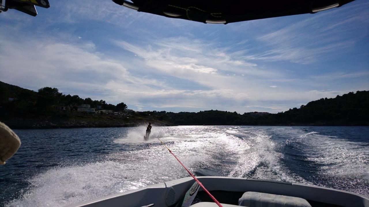 Apartmani Antonieta Veli Lošinj Εξωτερικό φωτογραφία
