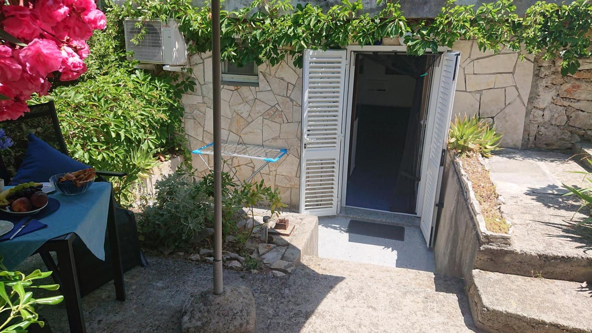 Apartmani Antonieta Veli Lošinj Εξωτερικό φωτογραφία